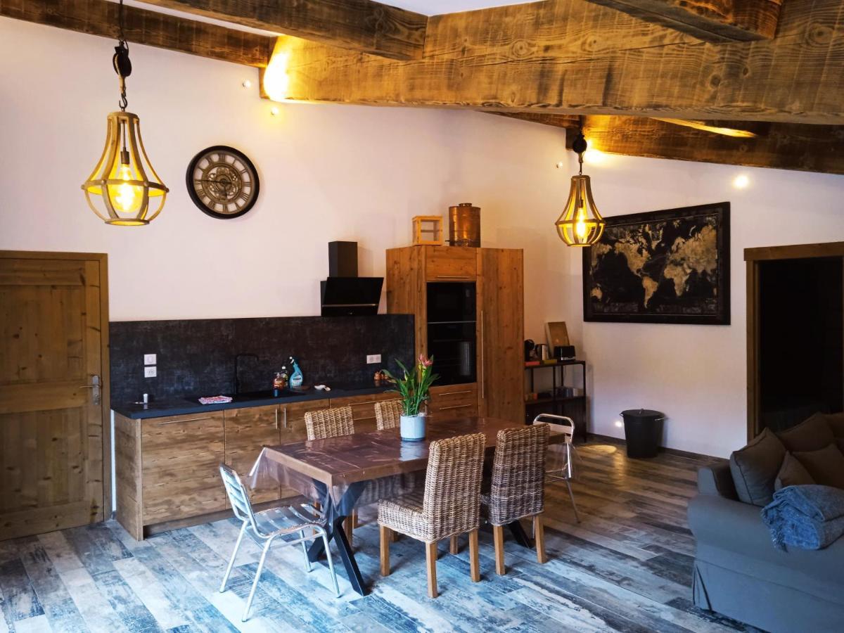 Gite Du Mas De La Finiere ,Avec Spa Interieur Шаторенар Экстерьер фото